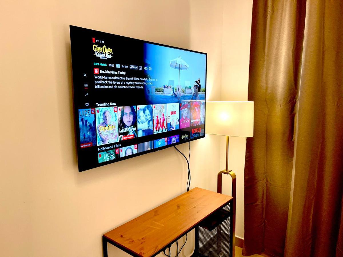 Super Elegant Studio Apartment-Sparkle Tower By Sweet Homes Dubaï Extérieur photo