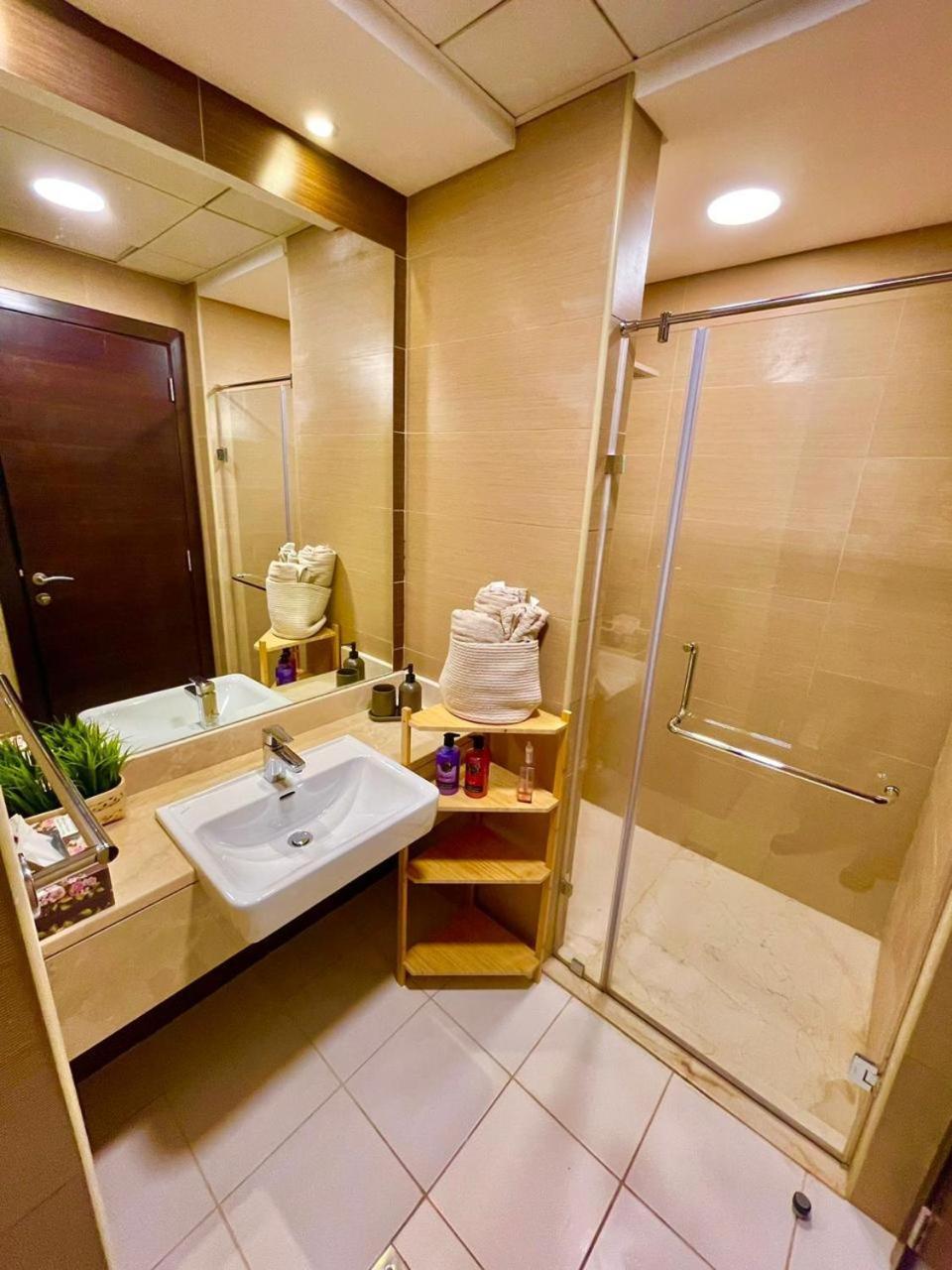 Super Elegant Studio Apartment-Sparkle Tower By Sweet Homes Dubaï Extérieur photo